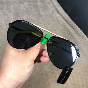 QUAY AUSTRALIA DIRTY HABIT